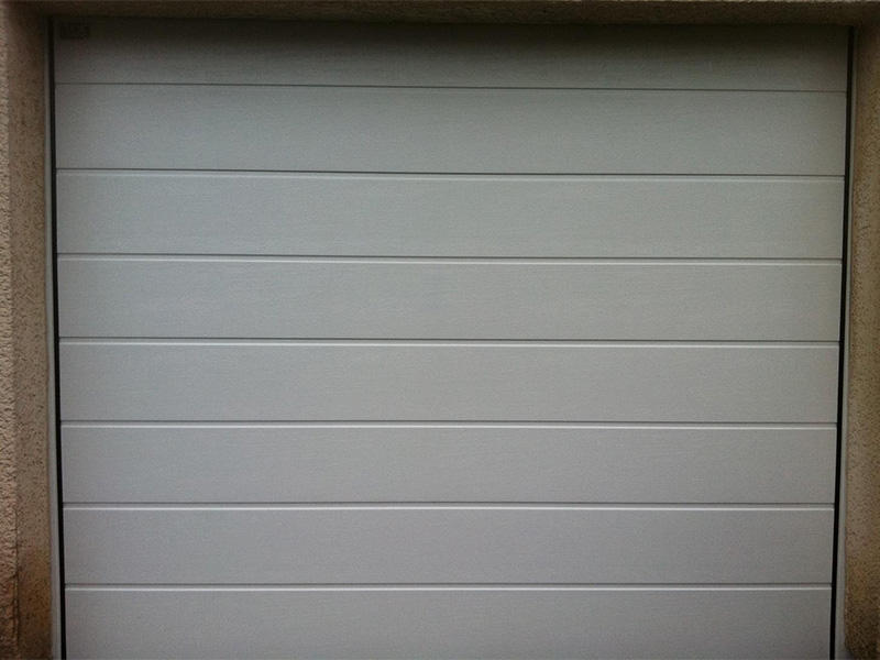 Porte de garage en alu Pont-sur-Madon